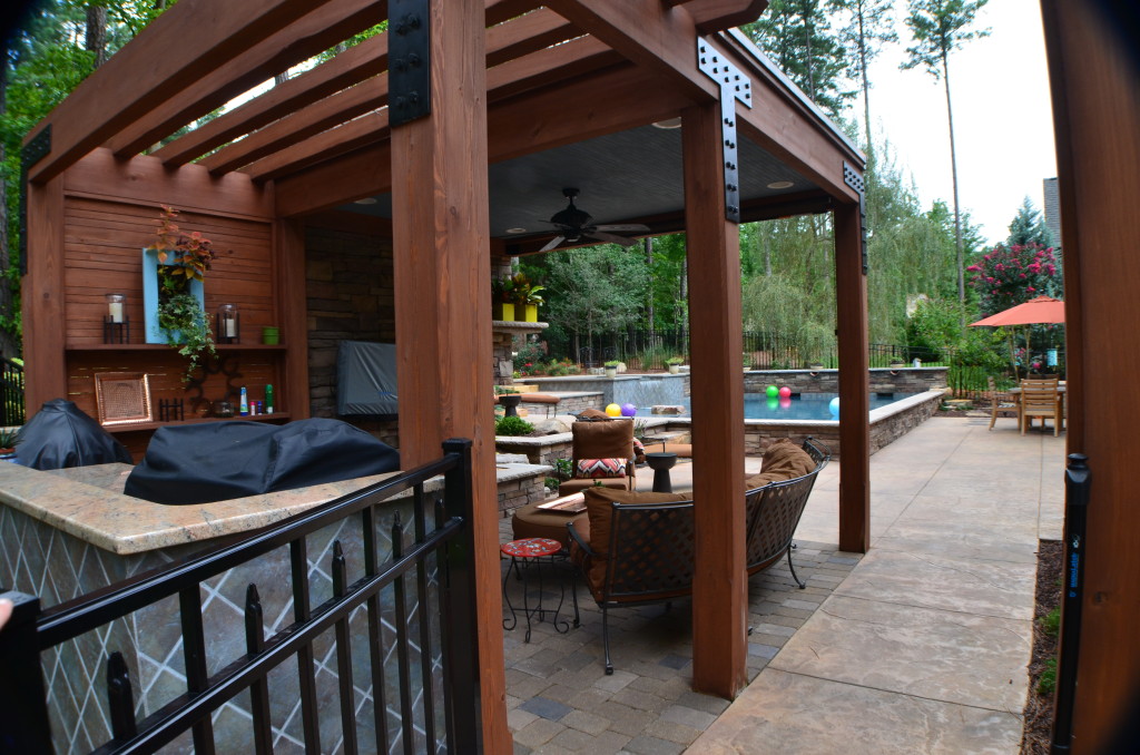 North Raleigh Outdoor Kitchens